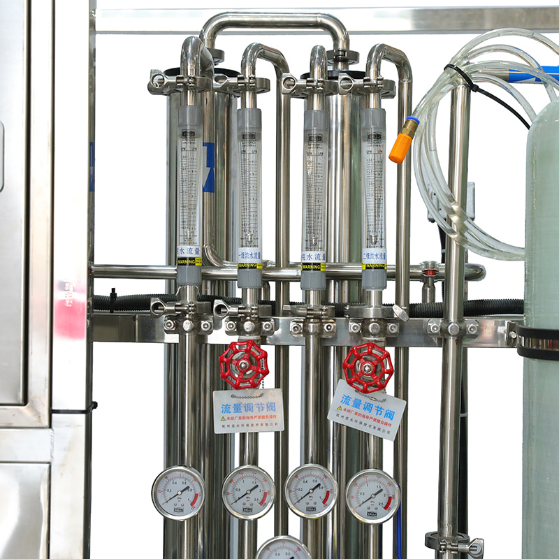 Sistema de tratamento de água industrial de ro para água pura