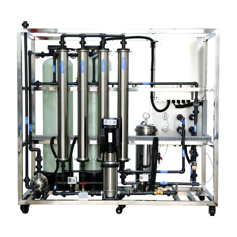 Sistema de tratamento de água industrial de ro para água pura