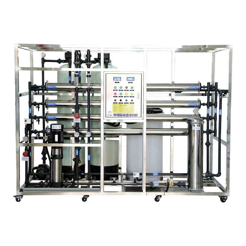 Sistema de tratamento de água industrial de ro para água pura